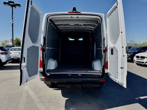 New 2026 Mercedes-Benz Sprinter 2500 image 13