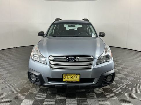 Used 2014 Subaru Outback 2.5i w/ Alloy Wheel Package AWD/4WD image 2