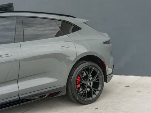 Used 2025 Aston Martin DBX 707 AWD/4WD image 26