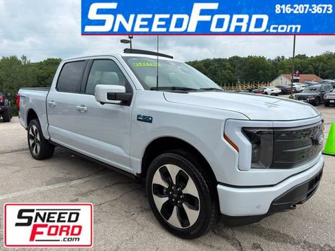 Used 2025 Ford F150 Lightning Platinum AWD/4WD image 1