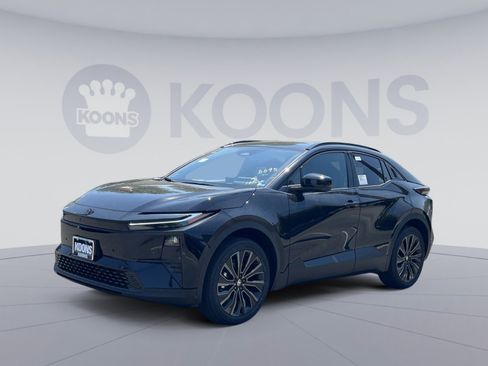 New 2026 Toyota C-HR AWD/4WD image 1