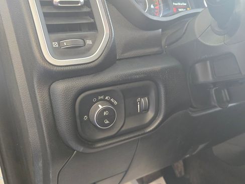 Used 2024 RAM 2500 Big Horn image 10