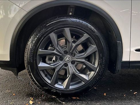 Used 2024 Acura MDX A-Spec image 35