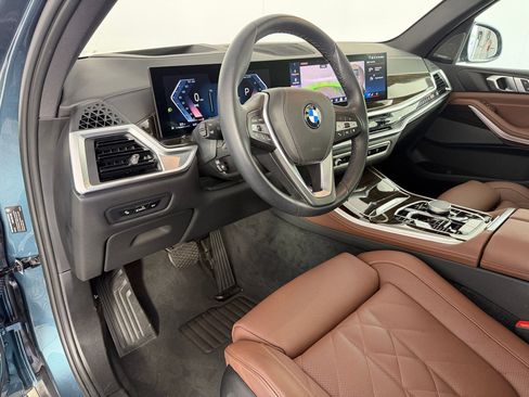 Certified 2024 BMW X5 sDrive40i w/ Premium Package RWD image 4