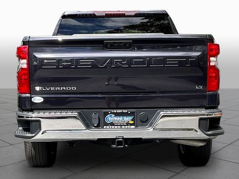 Used 2023 Chevrolet Silverado 1500 LT AWD/4WD image 3