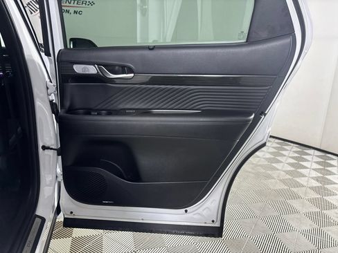 Used 2025 Hyundai Palisade Calligraphy AWD/4WD image 32