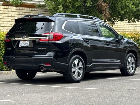Used 2025 Subaru Ascent Premium AWD/4WD image 5