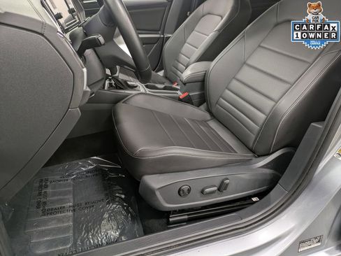 Used 2023 Volkswagen Jetta SE image 10