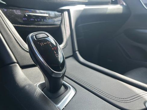 Used 2019 Cadillac XT5 Luxury image 20