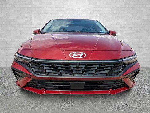 New 2025 Hyundai Elantra Limited w/ Cargo Package FWD image 6