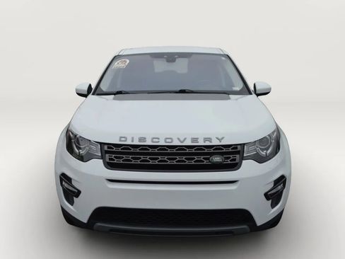 Used 2018 Land Rover Discovery Sport SE image 12
