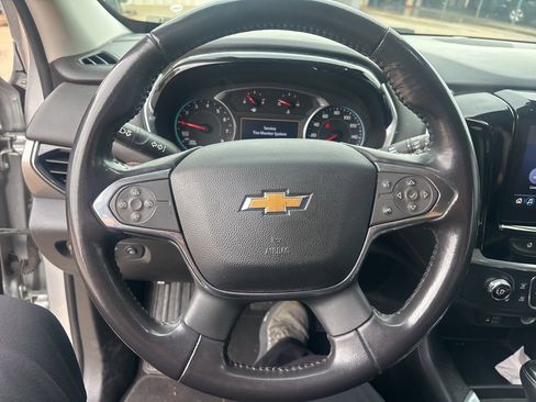 Used 2020 Chevrolet Traverse LT w/ LT Premium Package AWD/4WD image 12