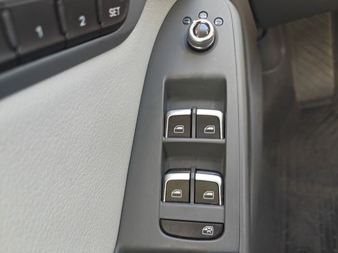 Used 2015 Audi A4 2.0T Premium Plus w/ Technology Package image 12