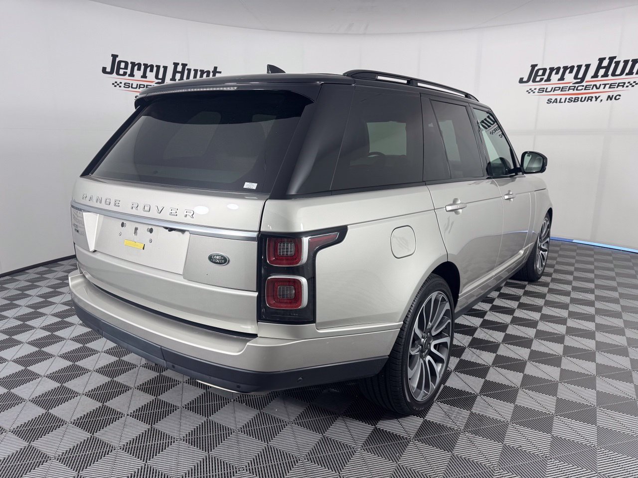 Used 2020 Land Rover Range Rover HSE AWD/4WD image 7