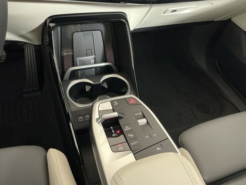 New 2026 BMW X1 xDrive28i w/ Technology Package image 13