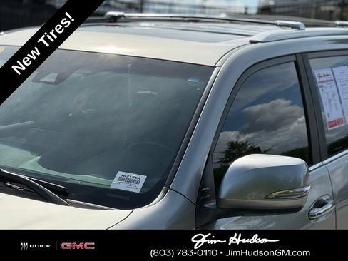 Used 2023 Lexus GX 460 Premium w/ Premium Package AWD/4WD image 12