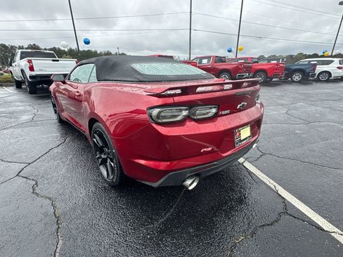 Used 2022 Chevrolet Camaro LT w/ RS Package image 8