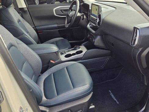 Used 2024 Ford Bronco Sport Outer Banks image 15