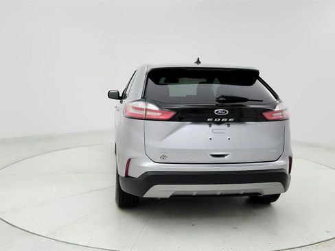 Used 2024 Ford Edge SEL image 4