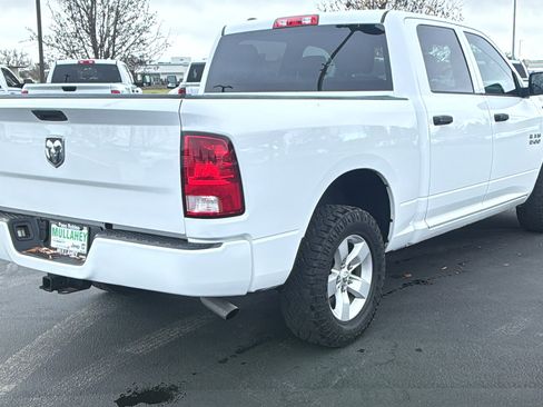 Used 2018 RAM 1500 Express image 3