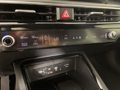 New 2026 Kia K5 GT-Line w/ GT-Line Premium Package image 34