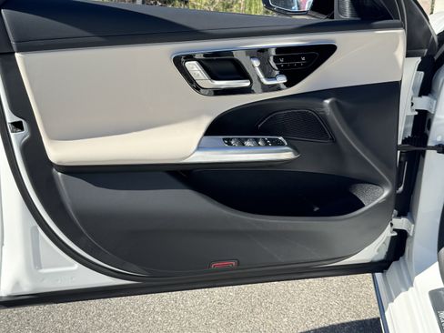 New 2026 Mercedes-Benz E 350 Sedan image 16