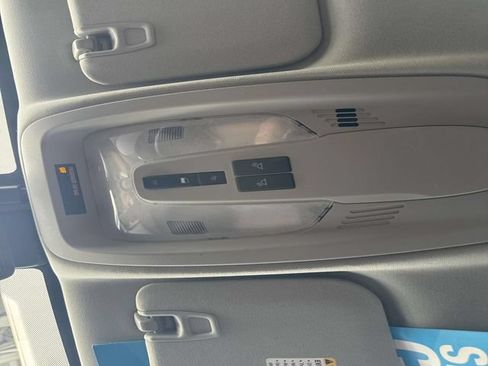 Used 2010 Chevrolet Equinox LT w/ Vehicle Interface Package FWD image 40