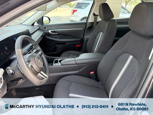 Used 2025 Hyundai Sonata SEL FWD image 4