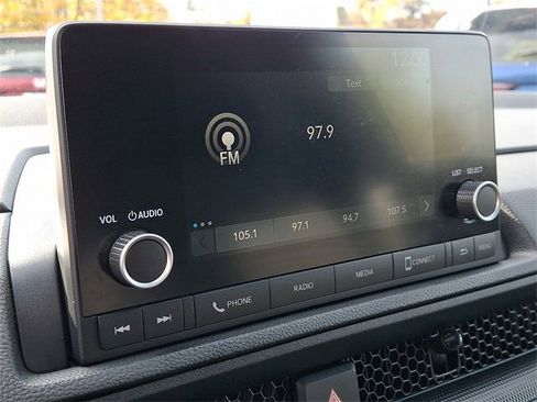 Used 2025 Honda CR-V Sport image 18