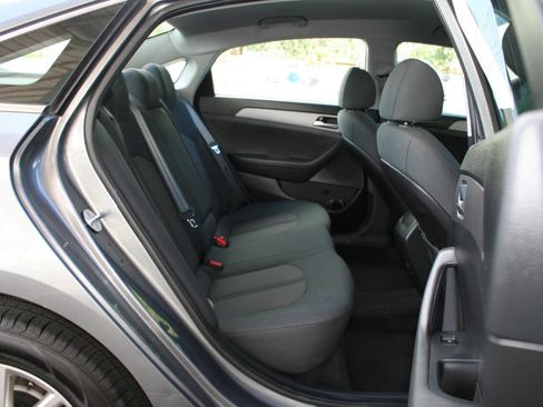Used 2019 Hyundai Sonata ECO FWD image 17