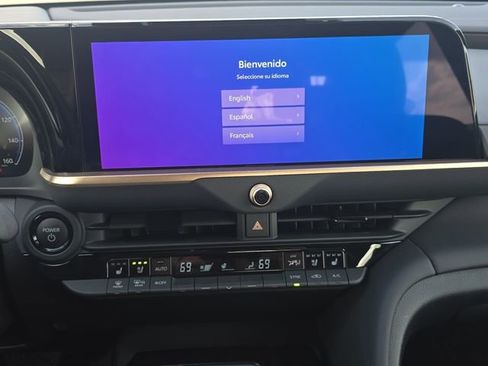 Used 2026 Toyota Crown Limited w/ Advanced Technology Package image 19