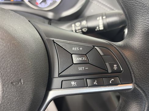 Certified 2023 Nissan Sentra SV FWD image 31