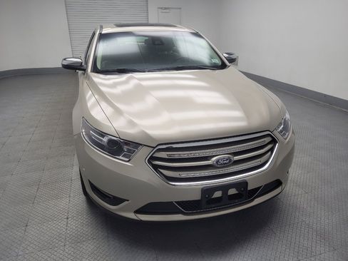 Used 2017 Ford Taurus Limited w/ Driver Assist Package AWD/4WD image 14