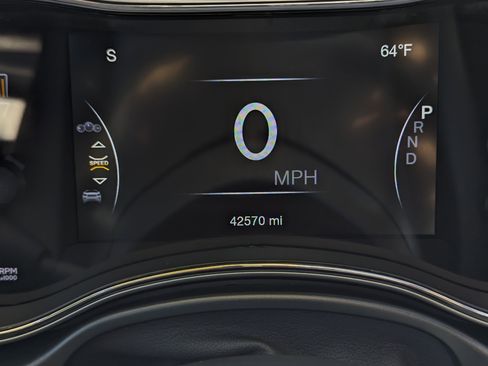 Used 2021 Jeep Grand Cherokee Limited X image 13