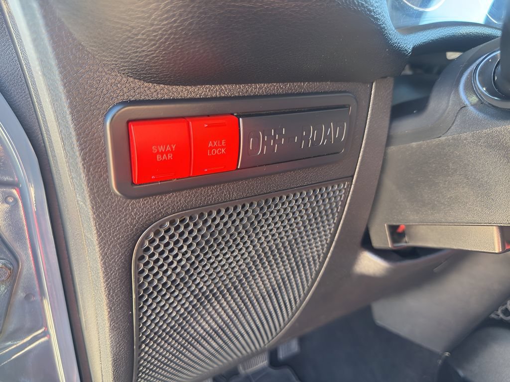 Used 2013 Jeep Wrangler Rubicon AWD/4WD image 24