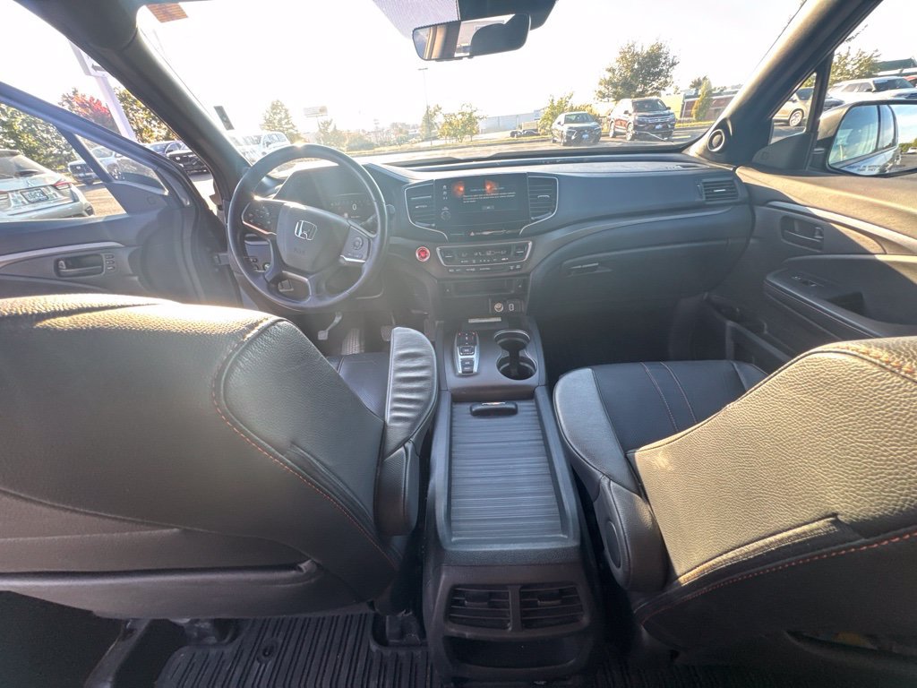 Used 2023 Honda Passport TrailSport image 26