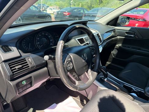 Used 2013 Honda Accord Sport image 18