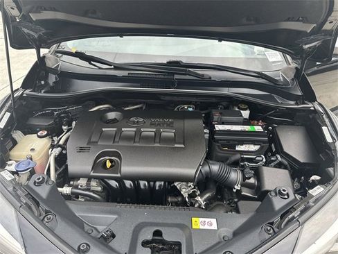 Used 2021 Toyota C-HR Limited image 18