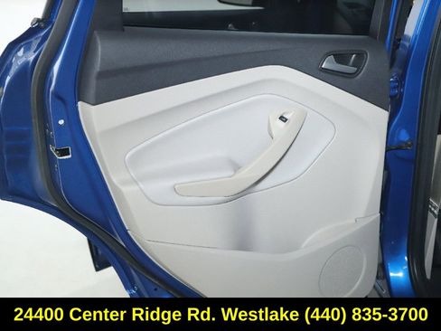 Used 2017 Ford Escape SE image 13