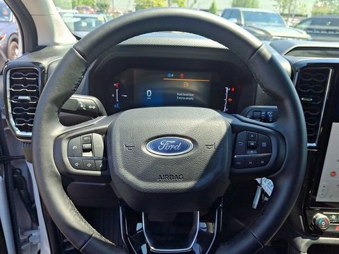 Used 2025 Ford Ranger XLT w/ Equipment Group 301A High AWD/4WD image 24