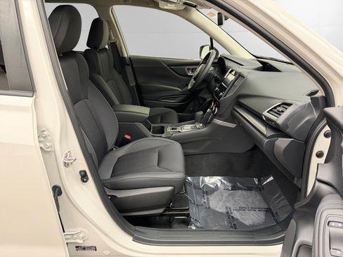 Used 2023 Subaru Forester Premium AWD/4WD image 15