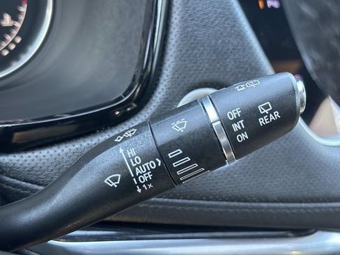 Used 2021 Cadillac XT5 Premium Luxury AWD/4WD image 24