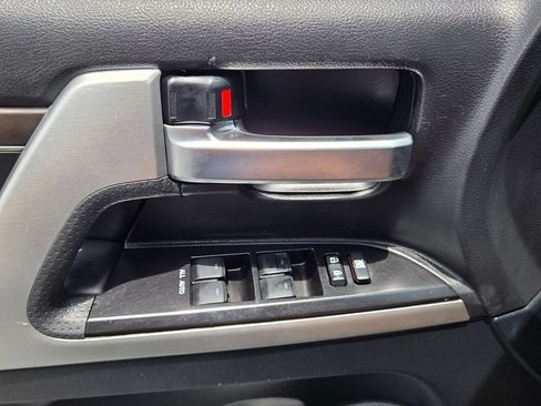 Used 2019 Toyota Land Cruiser AWD/4WD image 29