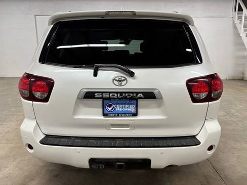 Used 2021 Toyota Sequoia Platinum AWD/4WD image 6