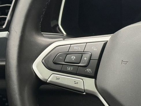 Used 2022 Volkswagen Jetta SE image 10