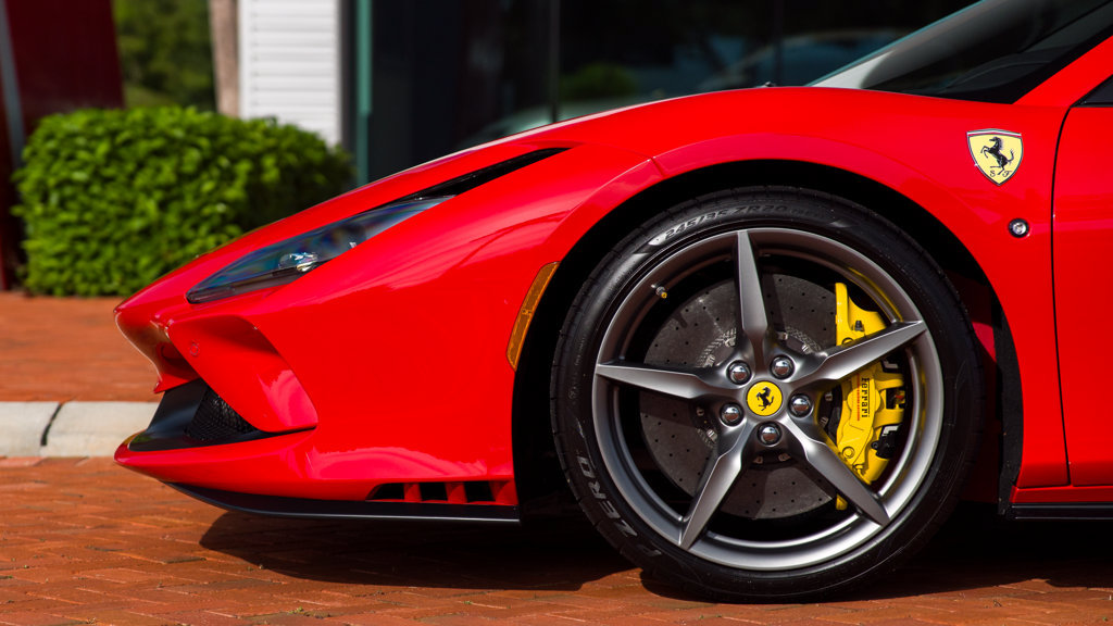 Certified 2023 Ferrari F8 Tributo RWD image 2