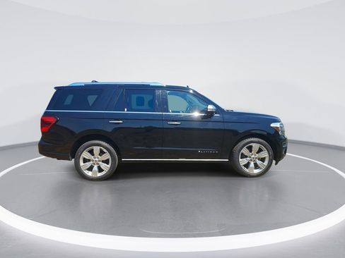 Used 2022 Ford Expedition Platinum AWD/4WD image 9