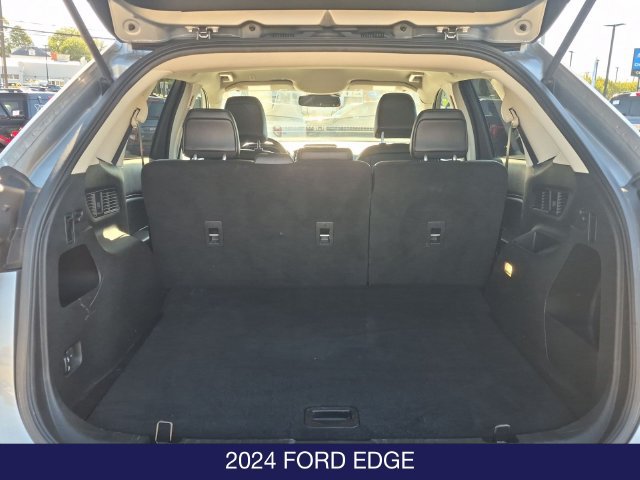 Used 2024 Ford Edge SEL AWD/4WD image 10