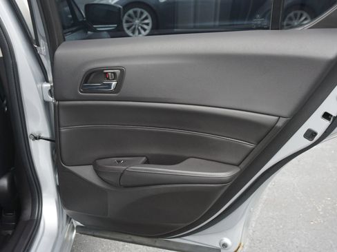 Used 2015 Acura ILX image 25