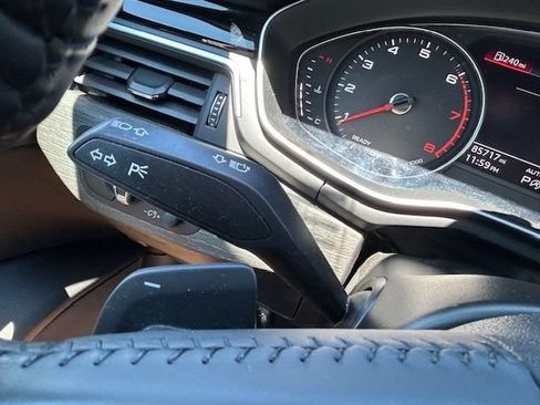 Used 2020 Audi A4 2.0T Premium w/ Convenience Package AWD/4WD image 31